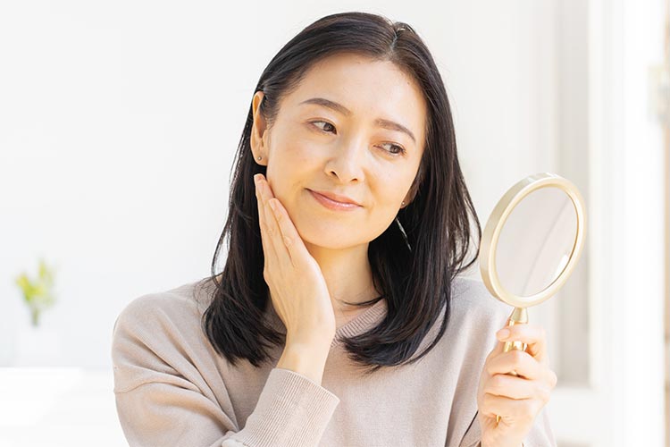 肌のハリ・弾力不足、小じわとは
